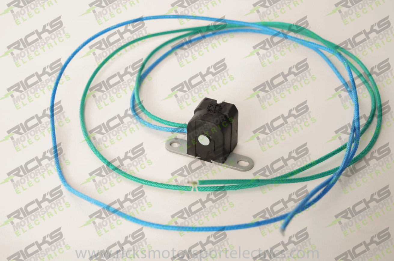 Rick's Motorsports Electrics Universal Trigger Coil: 200 OHM for Suzuki Burgman 650 '03-20, Intruder 1400 '96-04, Intruder 800 '92-20, Triumph Daytona 675/R '03-18 Rick's Motorsports Electrics Universal Trigger Coil: 200 OHM for Suzuki Burgman 650 '03-20, Intruder 1400 '96-04, Intruder 800 '92-20, Triumph Daytona 675/R '03-18